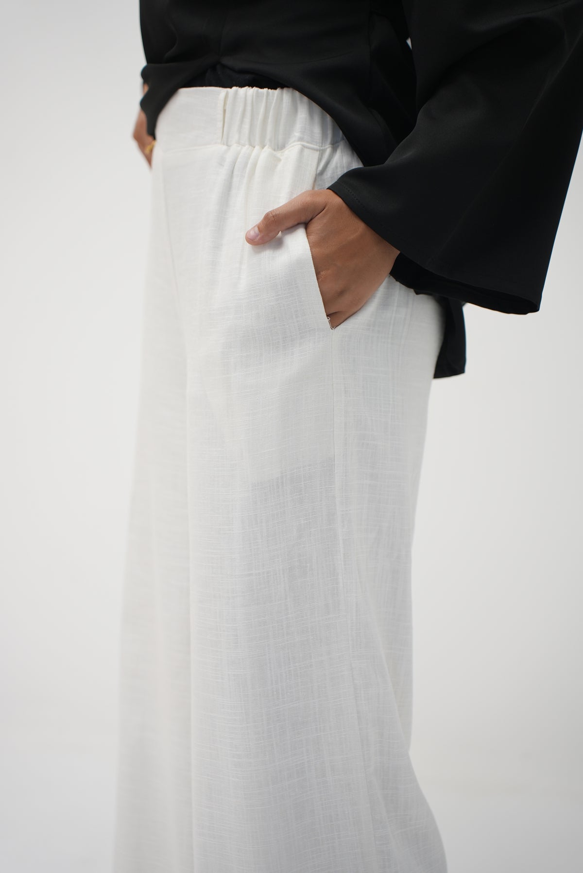 Nawara pants(white)