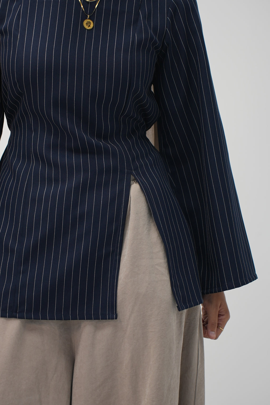 mini octaya (striped navy blue)