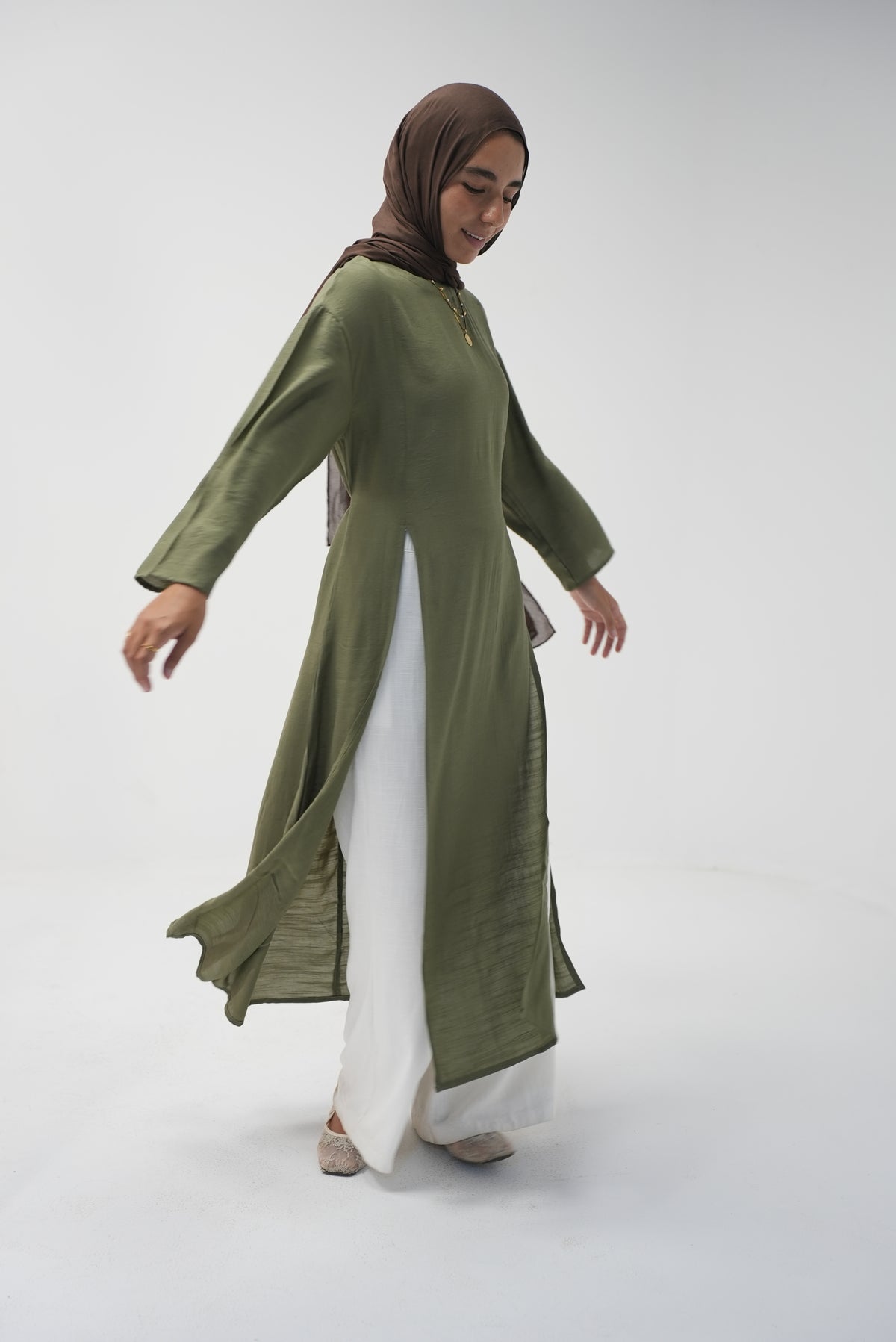 luna slits dress (OLIVE)